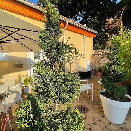 Zur Hofreite Holiday home *